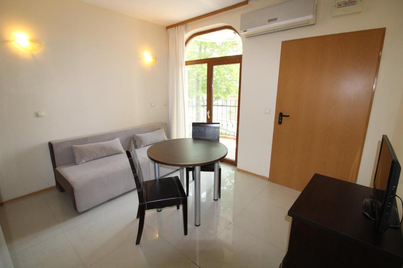 Menada Green Hills Apartments Sozopol Exterior photo