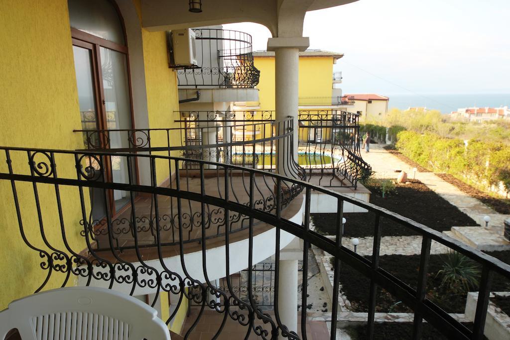 Menada Green Hills Apartments Sozopol Exterior photo